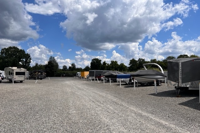 RV & Boat Storage | Airport Road Storage | Waterford, Michigan - IMG_3641